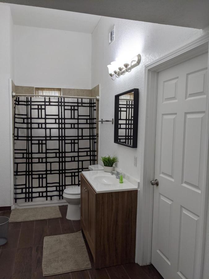 Cozy *Downtown Getaway* Villa San Antonio Bagian luar foto